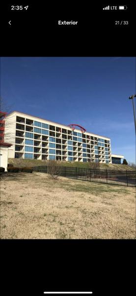 Lovely condo at Bristol motor speedway